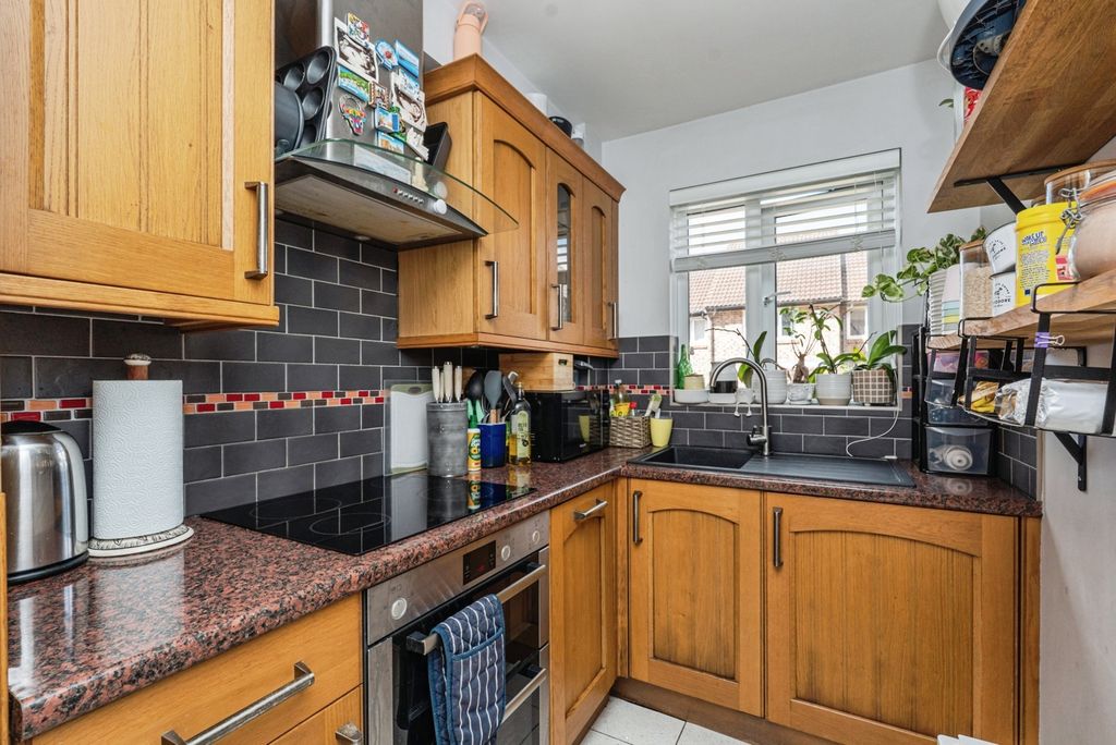 Property photo 3 of 20 Pbox-Img.Jpg