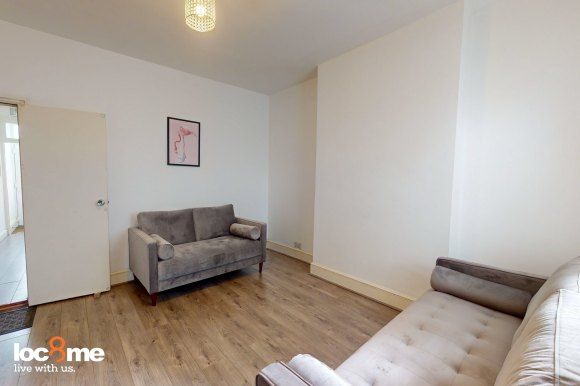 Property photo 2 of 19 Living Room
