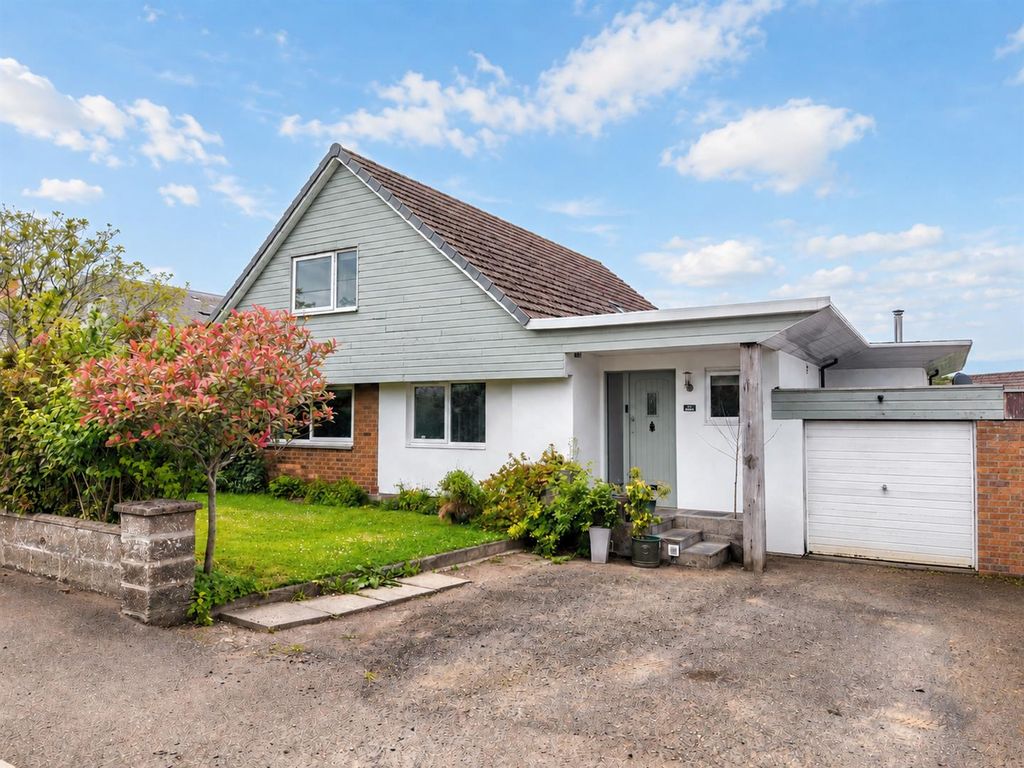 Property photo 1 of 27 15 Hillhead Road Monikie-1.Jpg
