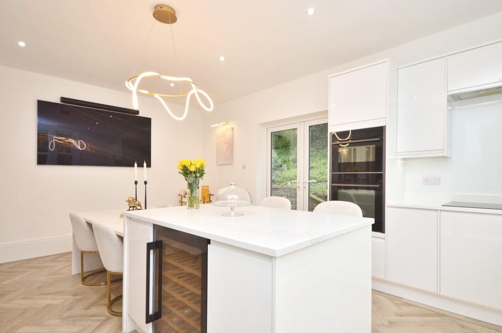 Additional image 8 of 2 bed flat for saleBath Road, Bitton, Bristol BS30