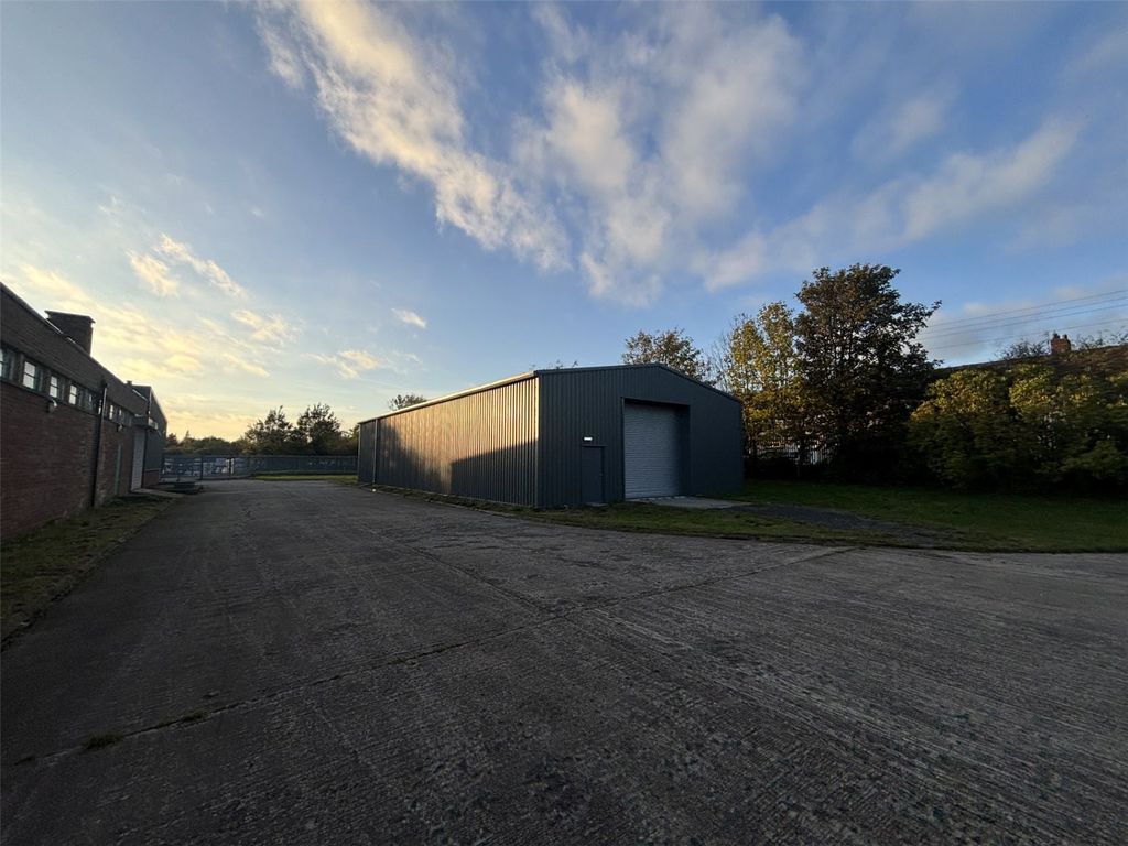 Property photo 2 of 2 Picture No. 02