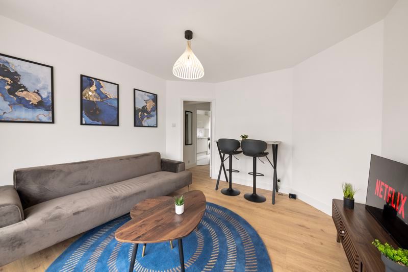 Property photo 1 of 12 Photo 14