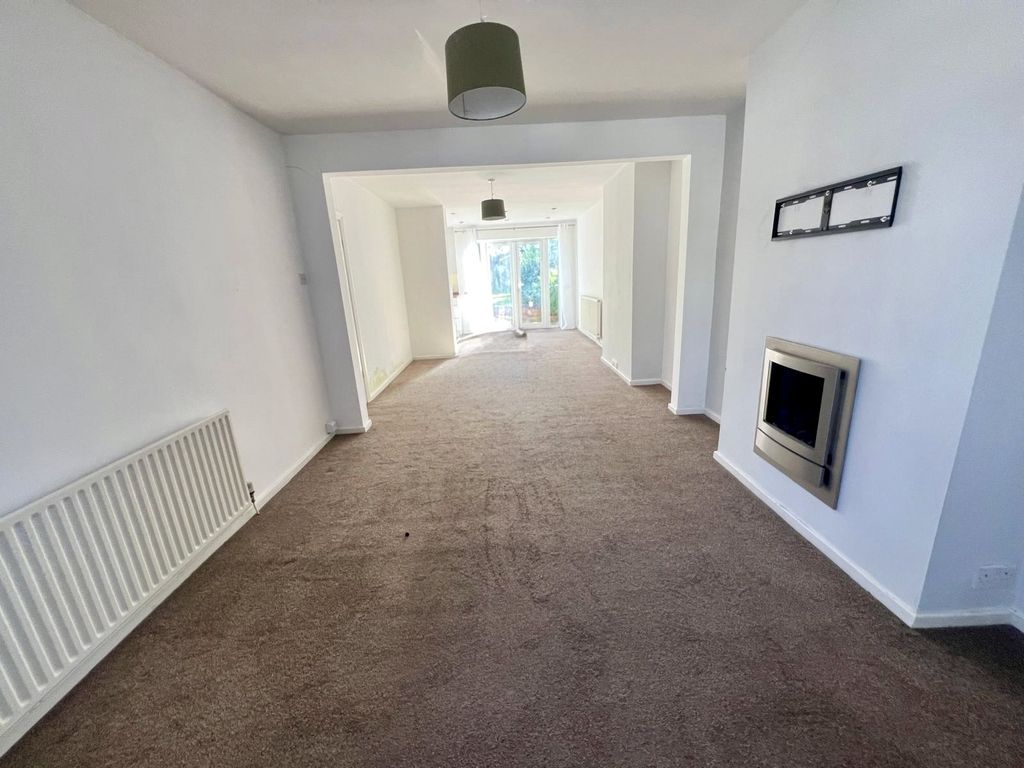 Property photo 2 of 9 Photograph