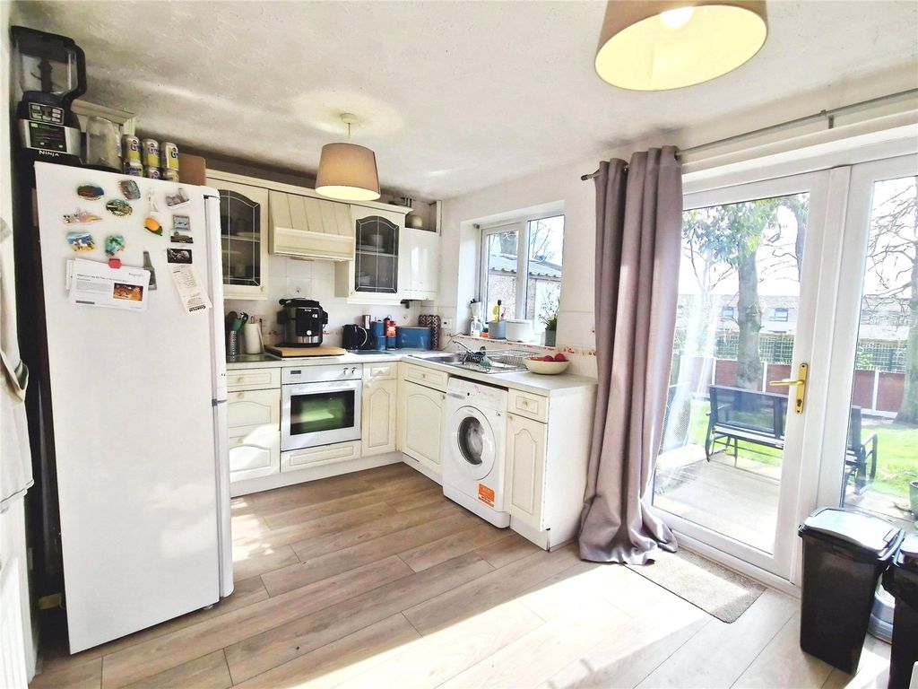 Property photo 3 of 14 Picture No. 14