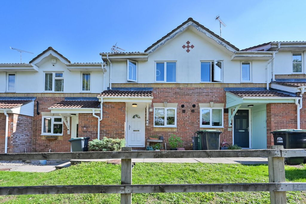 Property photo 2 of 9