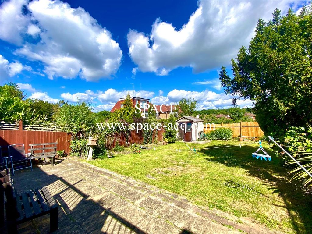 Property photo 1 of 13 937.Jpg