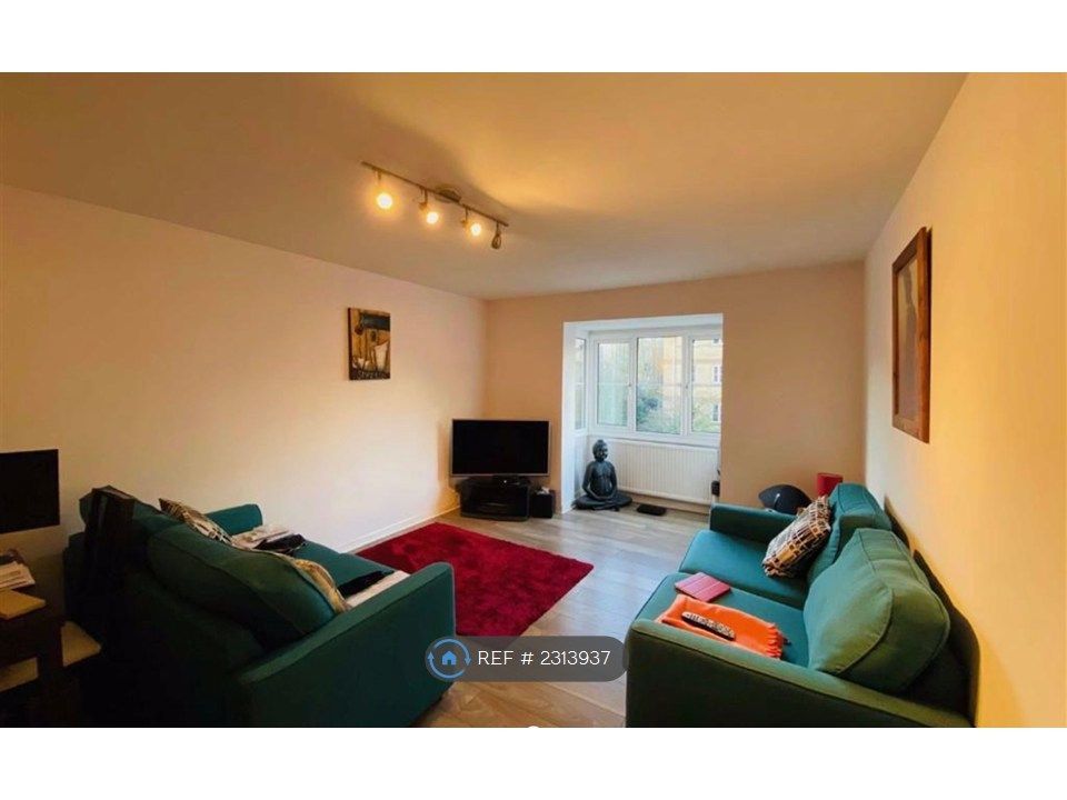 Property photo 3 of 6