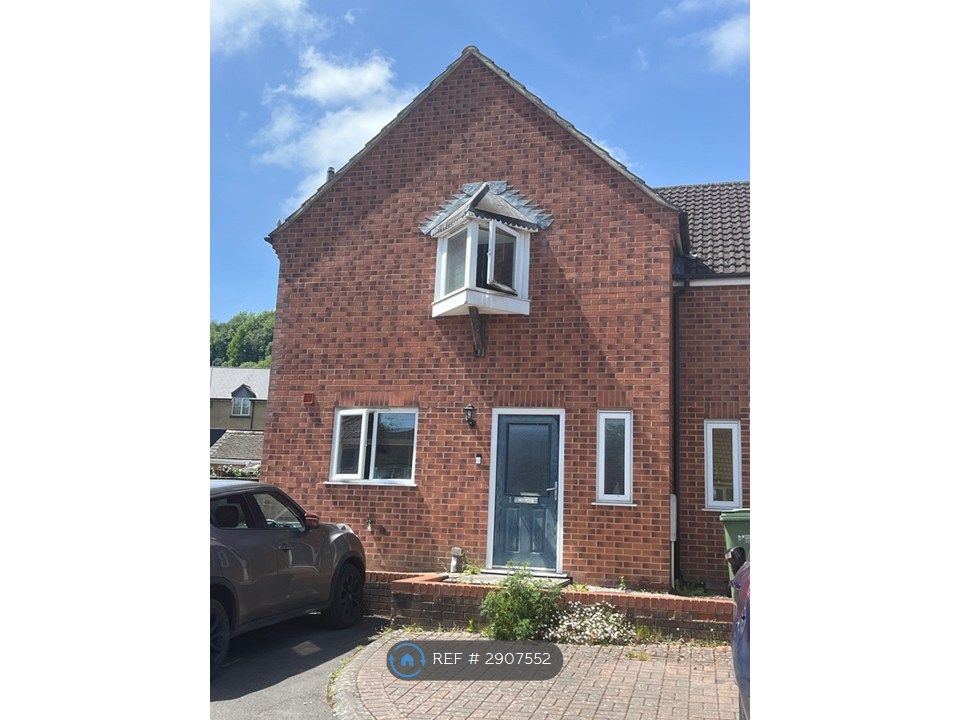 Property photo 1 of 23