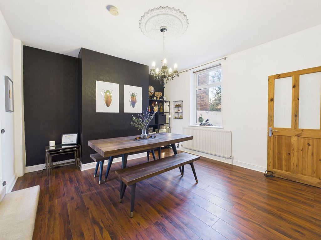 Property photo 3 of 11 Dining Room