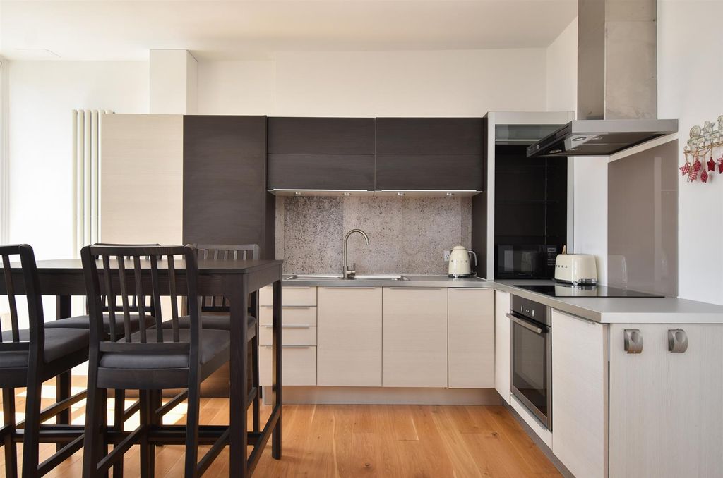 Property photo 3 of 12 Open Plan Living Space