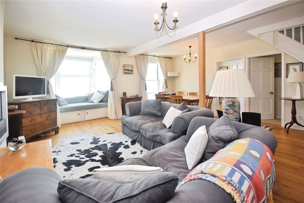 Property photo 2 of 13 Picture No. 03