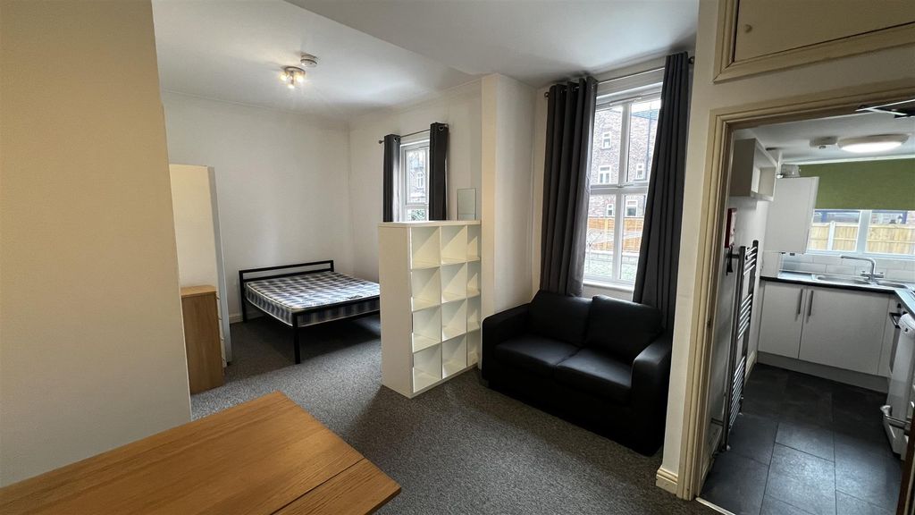 Property photo 2 of 12 Image00012.Jpeg