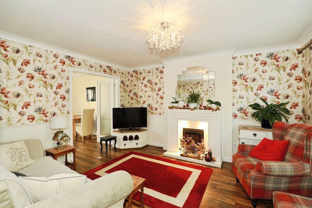 Property photo 3 of 20