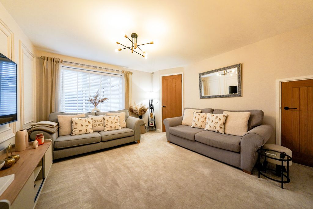 Property photo 2 of 28 Dsc04024