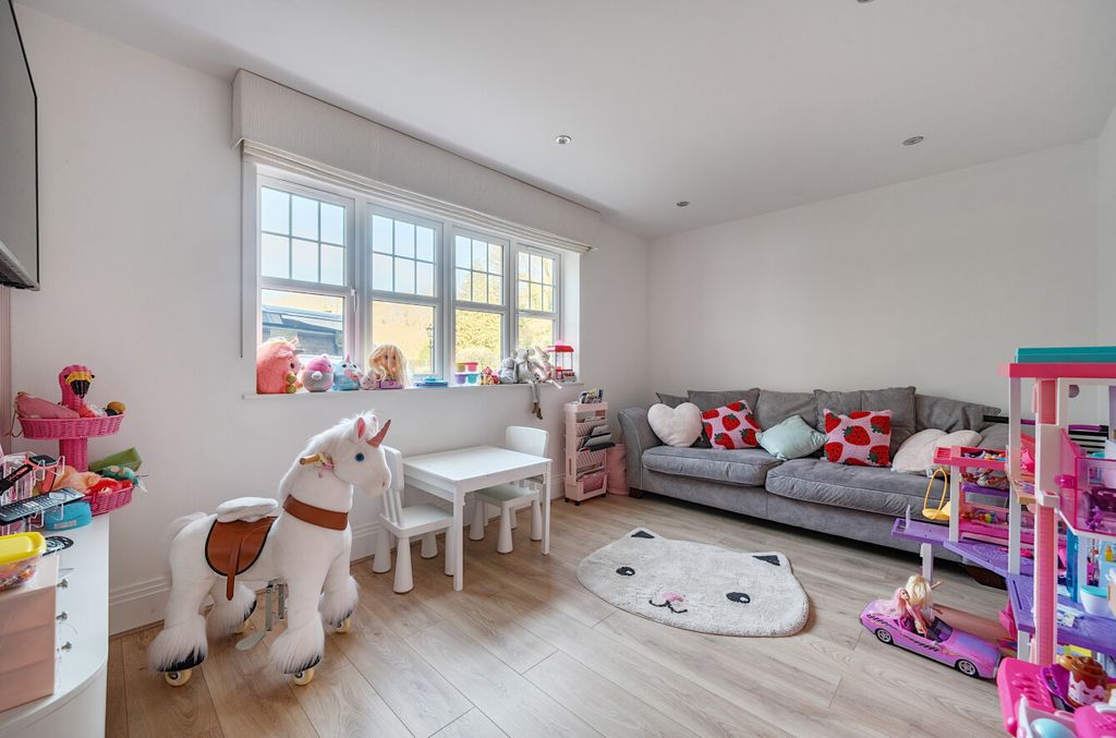 Additional image 15 of 6 bed detached house for saleHeather Lane, Up Nately, Hook RG27