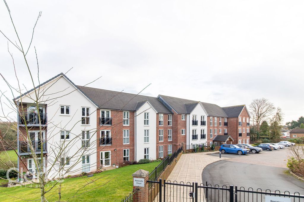 Property photo 1 of 22