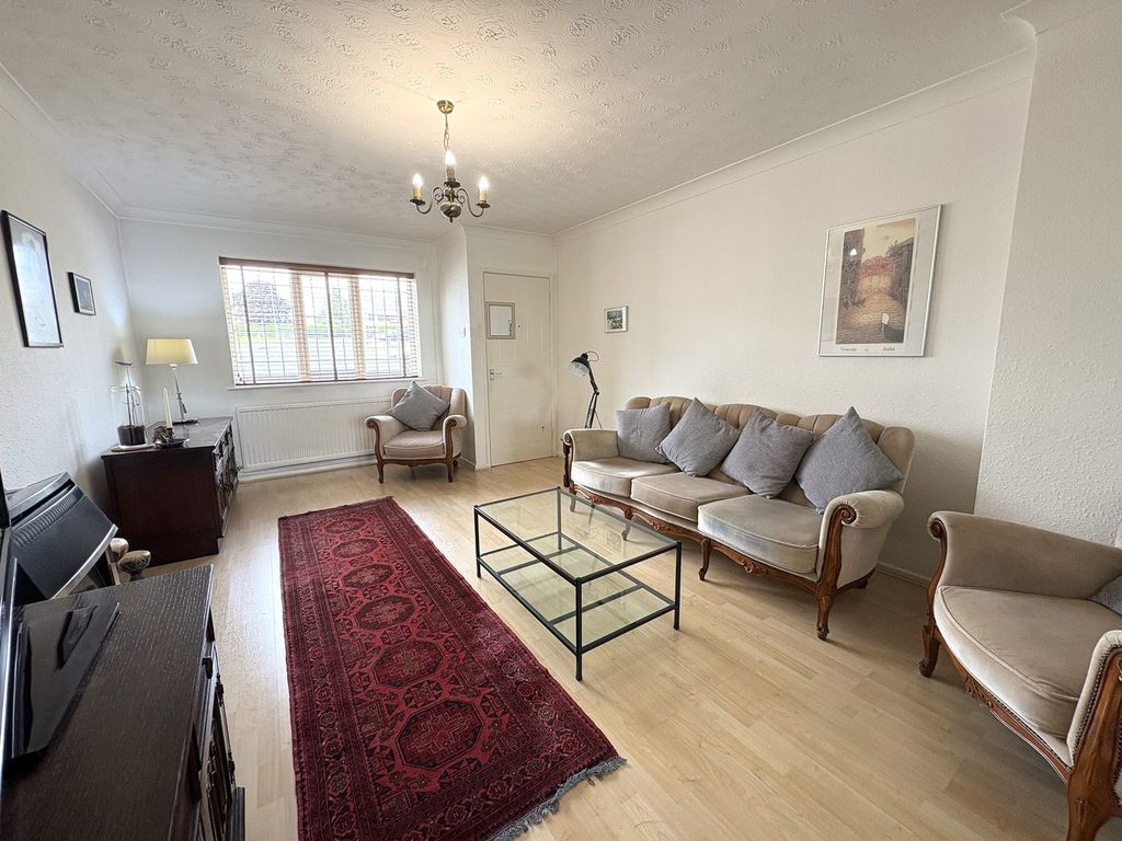 Property photo 3 of 22