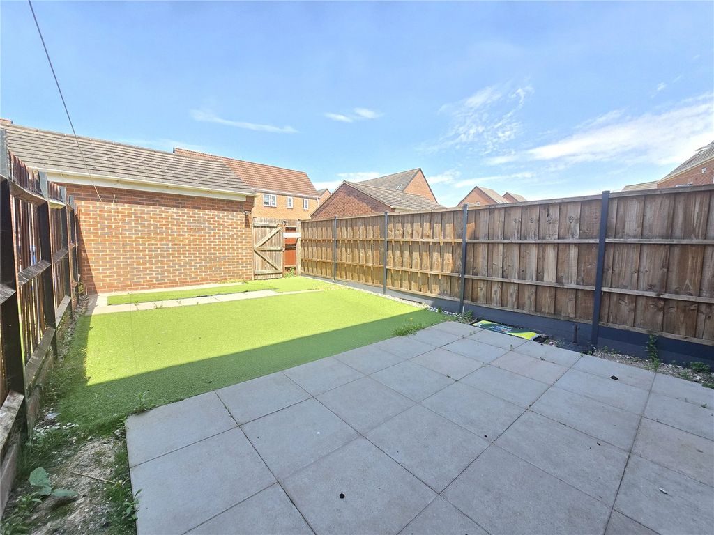 Property photo 2 of 25 Picture No. 09