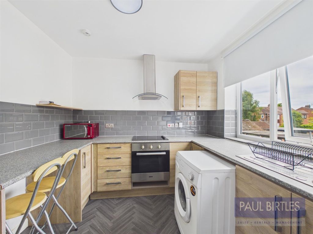 Property photo 2 of 13 Cam01301G0-Pr0786-Still003.Jpg