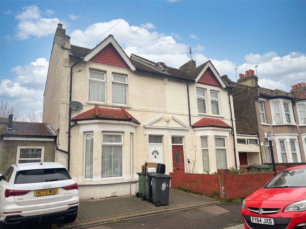 Property photo 1 of 15 Picture No. 02