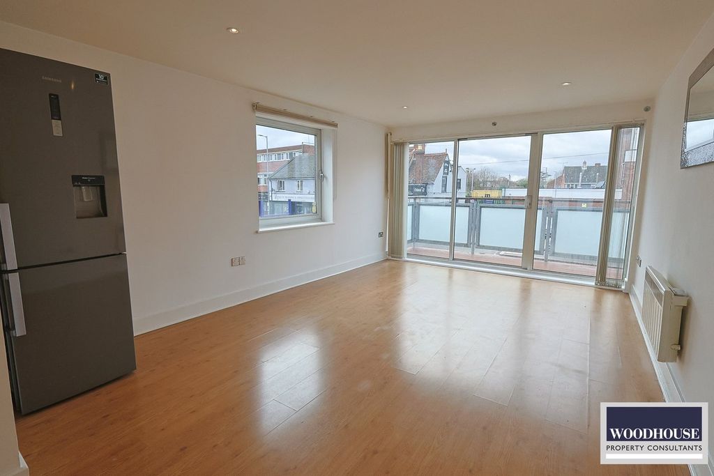 Property photo 2 of 16