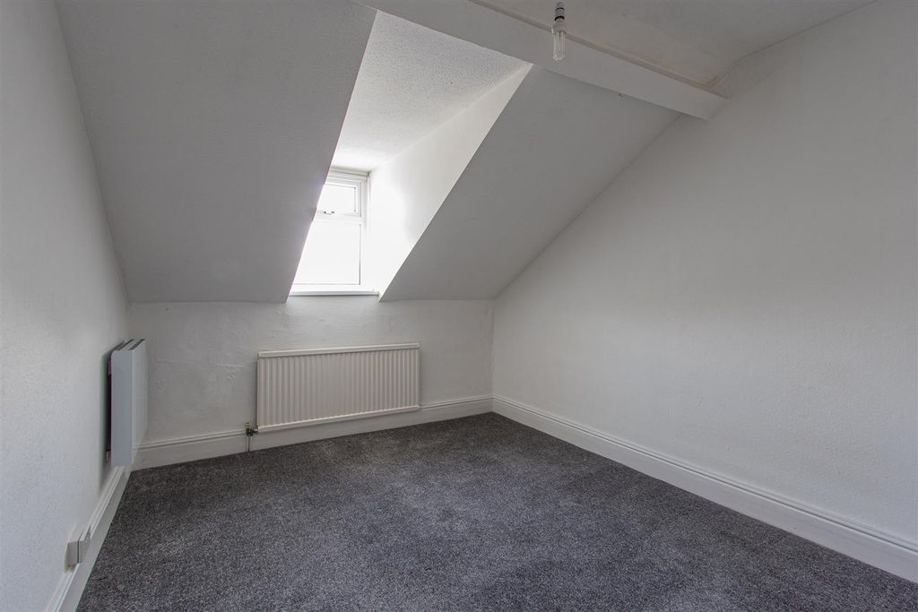 Property photo 2 of 8 Coldstream Terrace 5, 3-1.Jpg
