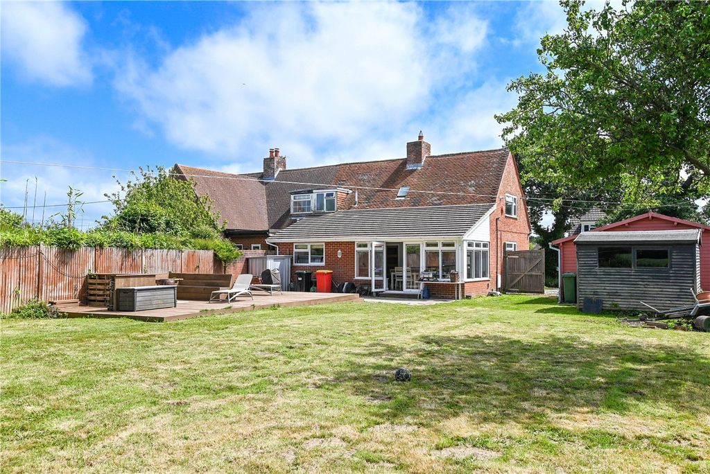 Property photo 1 of 21 Picture No. 04