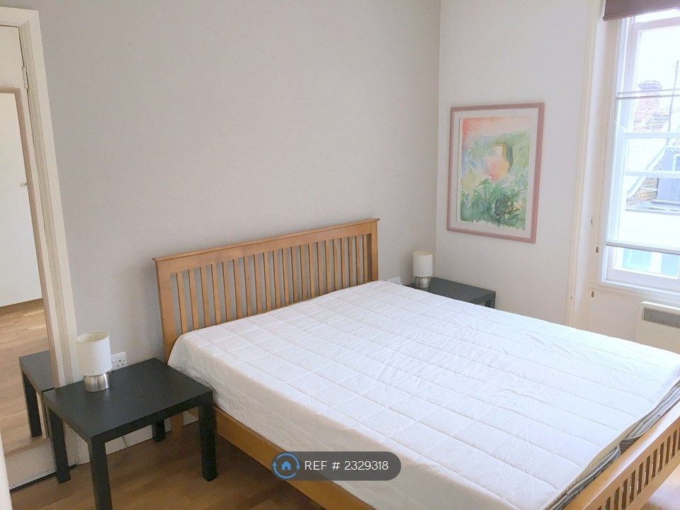 Property photo 1 of 2