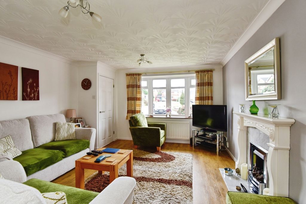 Property photo 2 of 23 Pbox-Img.Jpg