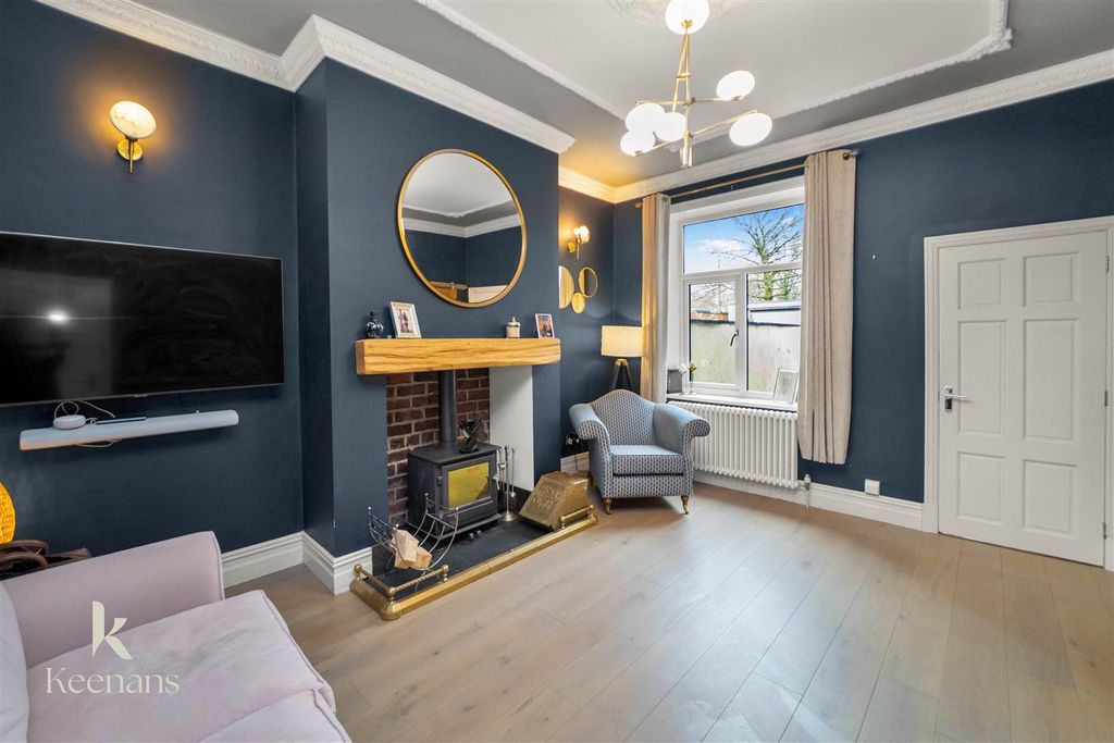 Property photo 3 of 44 2.Jpg