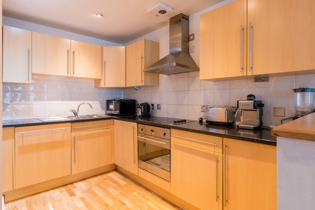 Property photo 2 of 9 Jpg