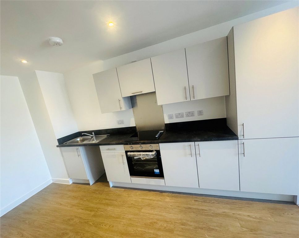 Property photo 2 of 7 Picture No. 05