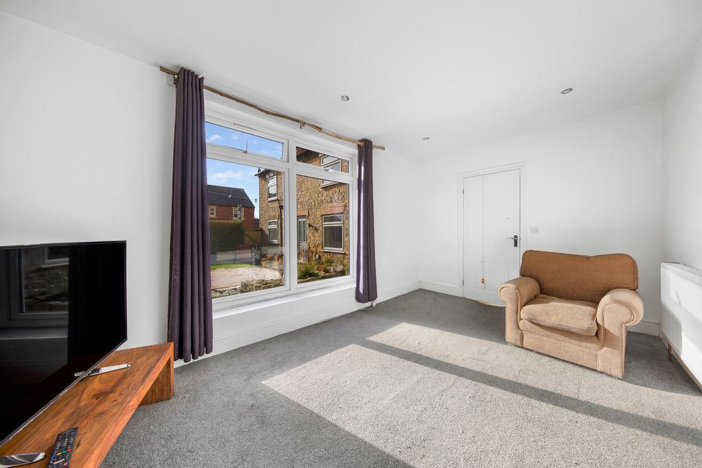 Property photo 3 of 26 Living Room