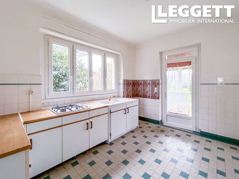 Property photo 2 of 9