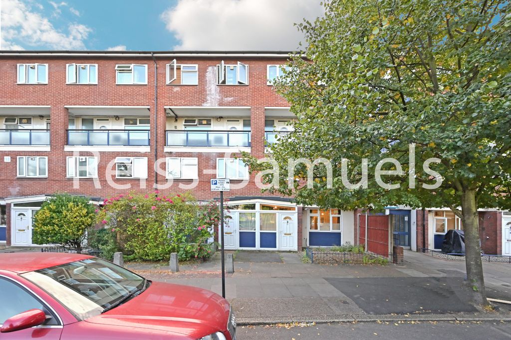 Property photo 3 of 31