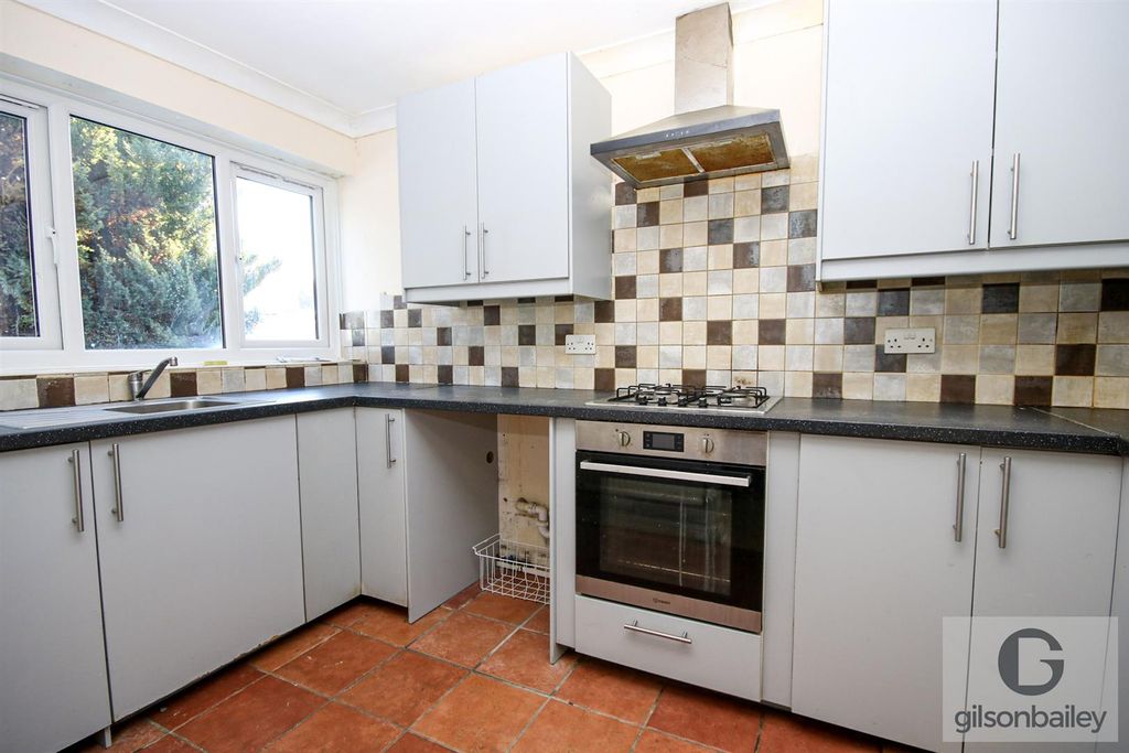 Property photo 2 of 11 8-Img_0932.Jpg