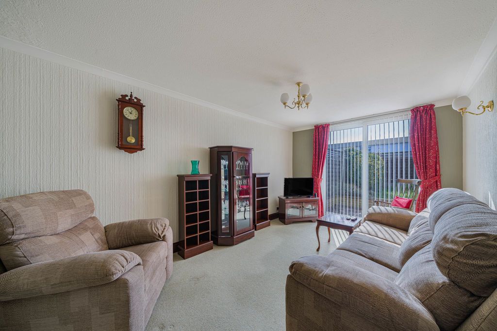 Property photo 2 of 24 Photo 16