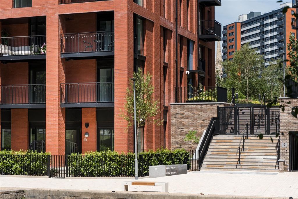 Additional image 12 of 2 bed flat to rentThe Railings, Middlewood Locks M5