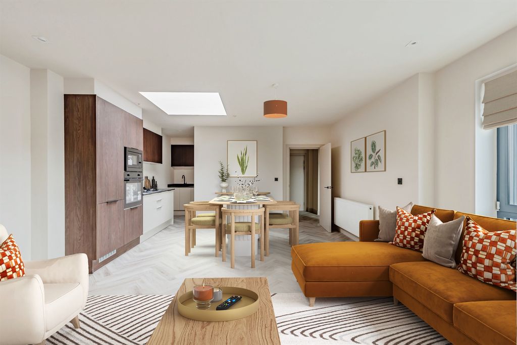 Property photo 3 of 21