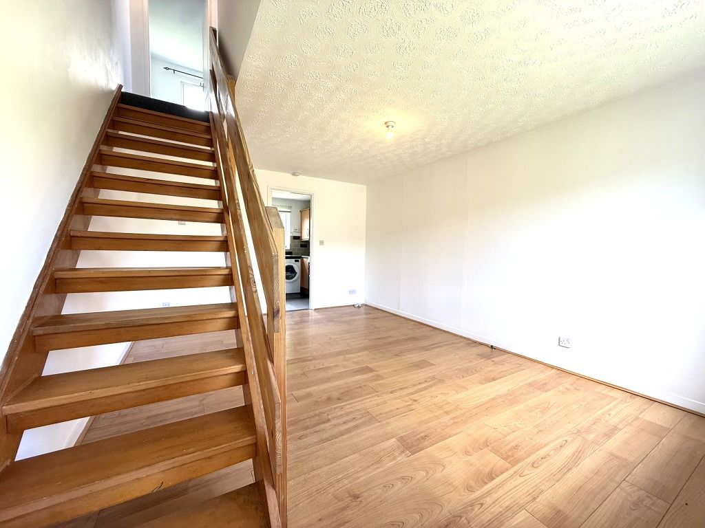 Property photo 3 of 14 Photo 3
