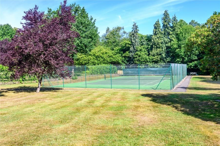 Property photo 2 of 11