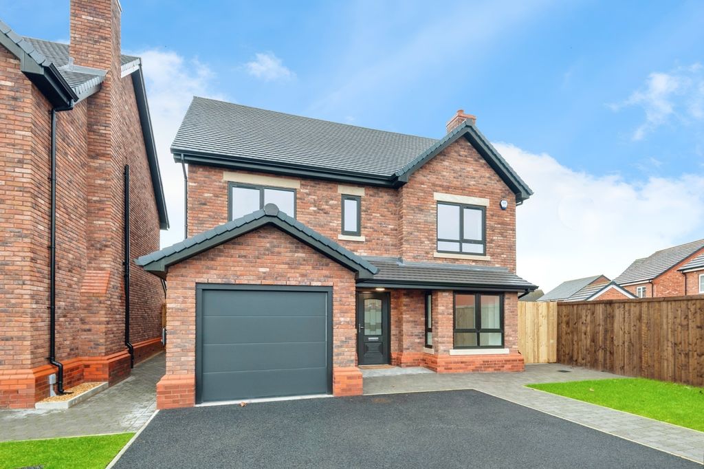 Property photo 1 of 25 Pbox-Img.Jpg