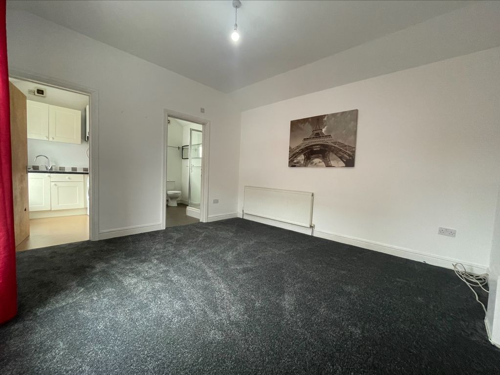 Property photo 2 of 7 Processed-2099B000-F990-4808-B6B9-3B0D5E905A87-Ed6
