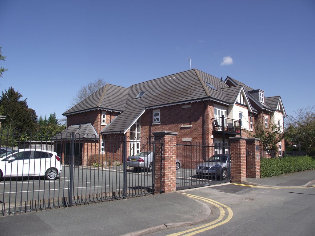 Property photo 2 of 9