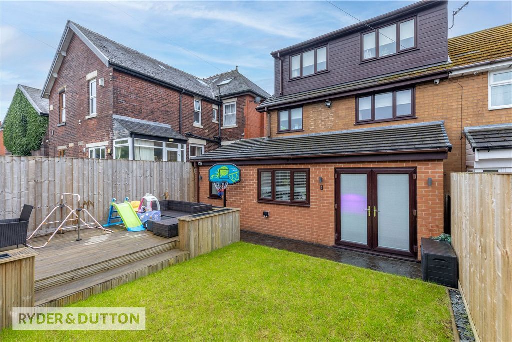 Property photo 3 of 29 Picture No. 08