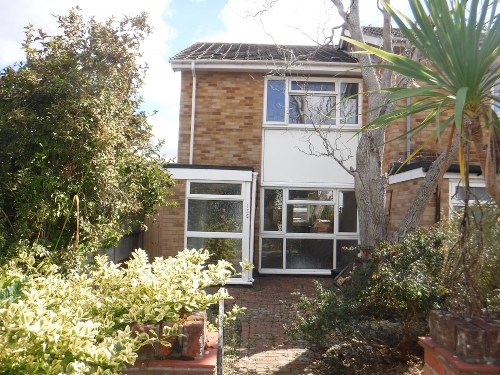 Property photo 1 of 10 Front
