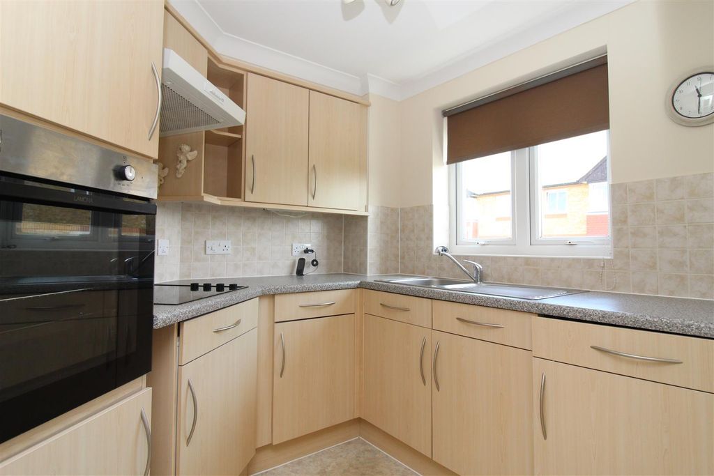 Property photo 3 of 15 Img_1893.Jpg