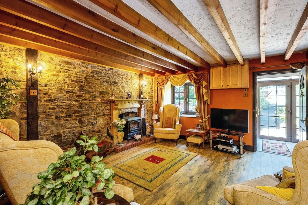 Property photo 3 of 24 Reception Room