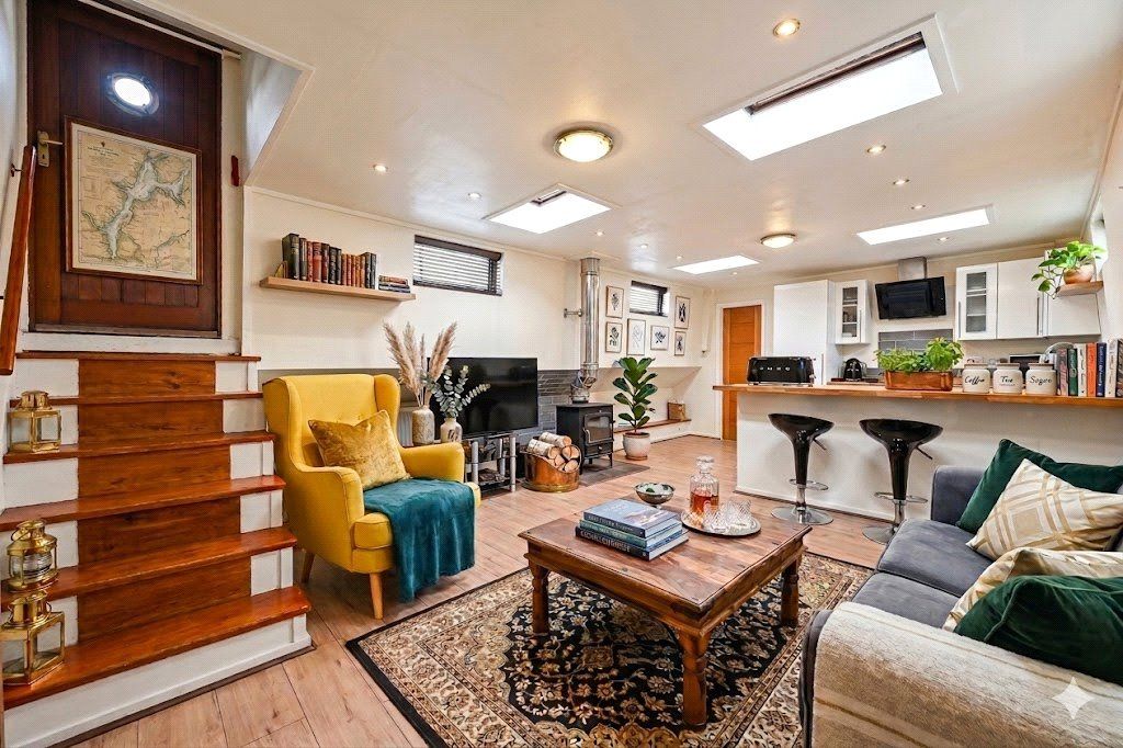 Property photo 2 of 12 Picture No. 07