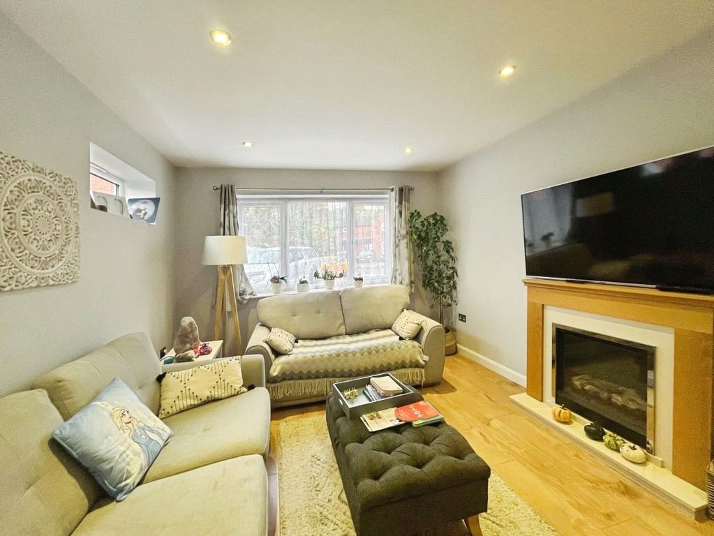 Property photo 3 of 13 Reception